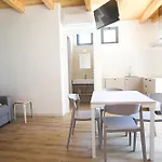 Aloe Comfort Rooms