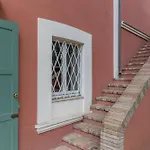 Charming Heritage Apartment