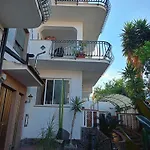 Casa Vacanza Riviera Dei Saraceni