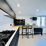 Yourhome - Ac Luxury House