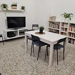 Centro-Mare House Mq 80