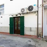 Pisa Bright Apartment Near The Airport