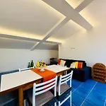Yourhome - La Famiglia Apartment