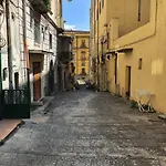 La Casa Di Maya