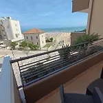 Appartamento Farfalla Fronte Mare -