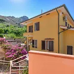 Appartamento Con Vista Mare Chiessi