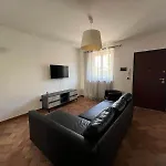 Renee Guest House