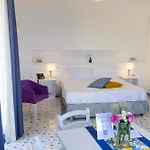 Cala Moresca Apartments