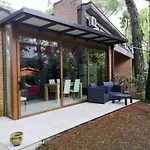 Villa A Schiera Raffinata Con Giardino