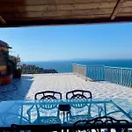 The Dreamer'S Terrace