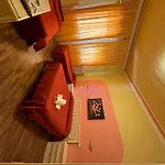 Room In Guest Room - Fly In Viareggio Beach In Front Of The Famous Promenade With Shops And Establishments