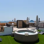 Kira Suite And Rooms