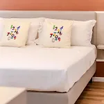 Numberz Rooms And Apartments