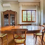 Grand Villa With Exlusive Garden