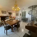 Villa In Collina Vista Mare