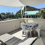 Villa Stela
