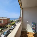 Be Your Home - Isabella Apartment With Sea View And Private Beach