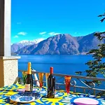 The Flamingo - Apartment With Lake View