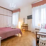 Lh Casa Dora