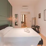 Luxury Apartment - 8 Person - Centro Storico Trieste