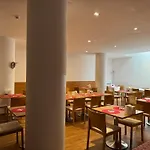 Lacroma Bio Hotel & Apartments