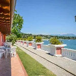 Villa Garuti Village