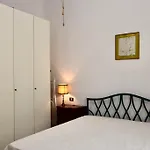 Franca Appartamenti 24
