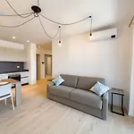 Blue Life Tirabora Short Rent