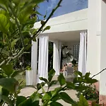 Edri Beach House - Villa Con Piscina
