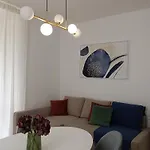 Flat 14 Lecco Lake
