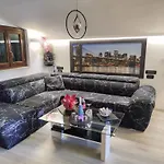 Andrew Home