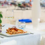 Appartamento Fronte Mare Villa Lory