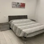 Roomscarli