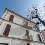 Piazza Verdi Sp Roseto Vacanza New