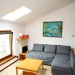 Lake Attic In Villa Lina