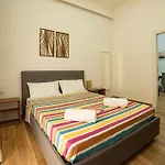 Portanova14 - Historic Center Apartment