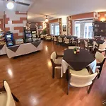 Giappone Inn Parking Hotel