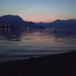 In Center Ca Del Pescatore Lake View