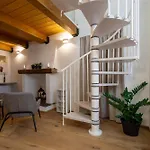 Bluonly Boutique B&B