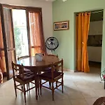 Casa Vacanze Trilocale Con Grande Terrazza Veranda