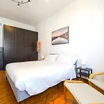 Hostly-Ai Due Passi Apartment