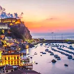 Leonardo Suites Scilla