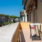Il Balcone Del Comandante