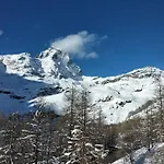 Cervinia Apartments