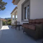 Villa Ari - Iris