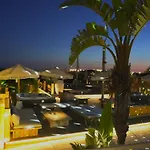 Cumeja Beach Club & Hotel