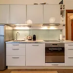 San Giovanni Orange Studio By Wonderful Italy