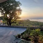 Casa Vista Mare