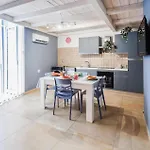 Lovely Apartment In Torre Del Greco With Kitchen