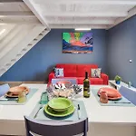 Lovely Apartment In Torre Del Greco With Kitchen